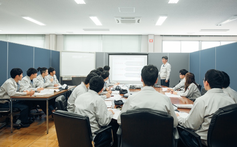 大阪螺子の教育制度